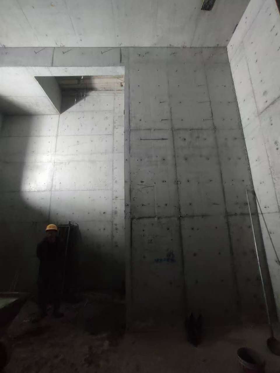 沙市墙上开槽钢筋断了有影响吗